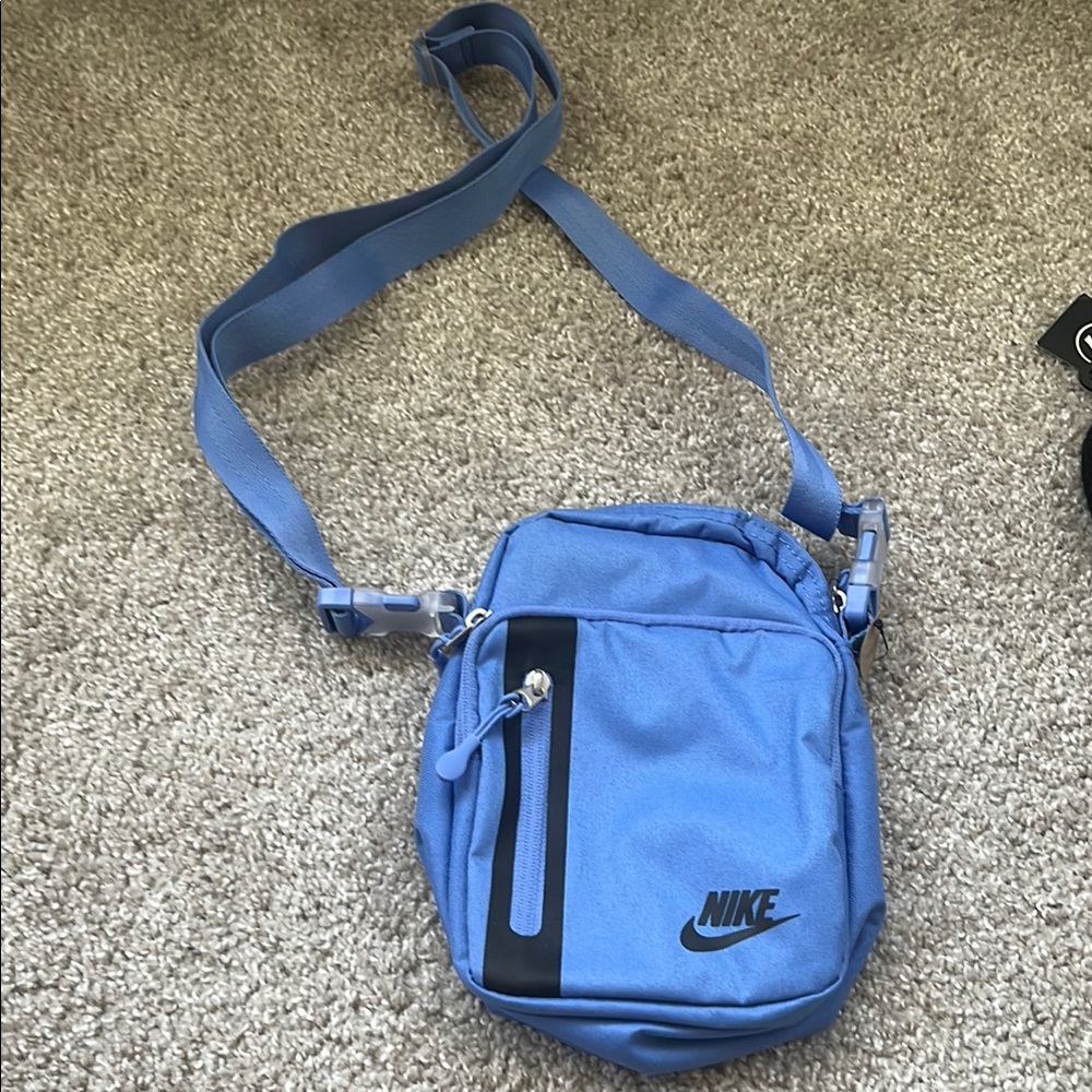 Nike Blue Crossbody Bag with Adjustable Strap and Sporty Design